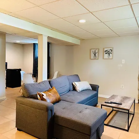 Campu'S Basement Studio W/ Private Entrance Cherry Hill Exterior photo