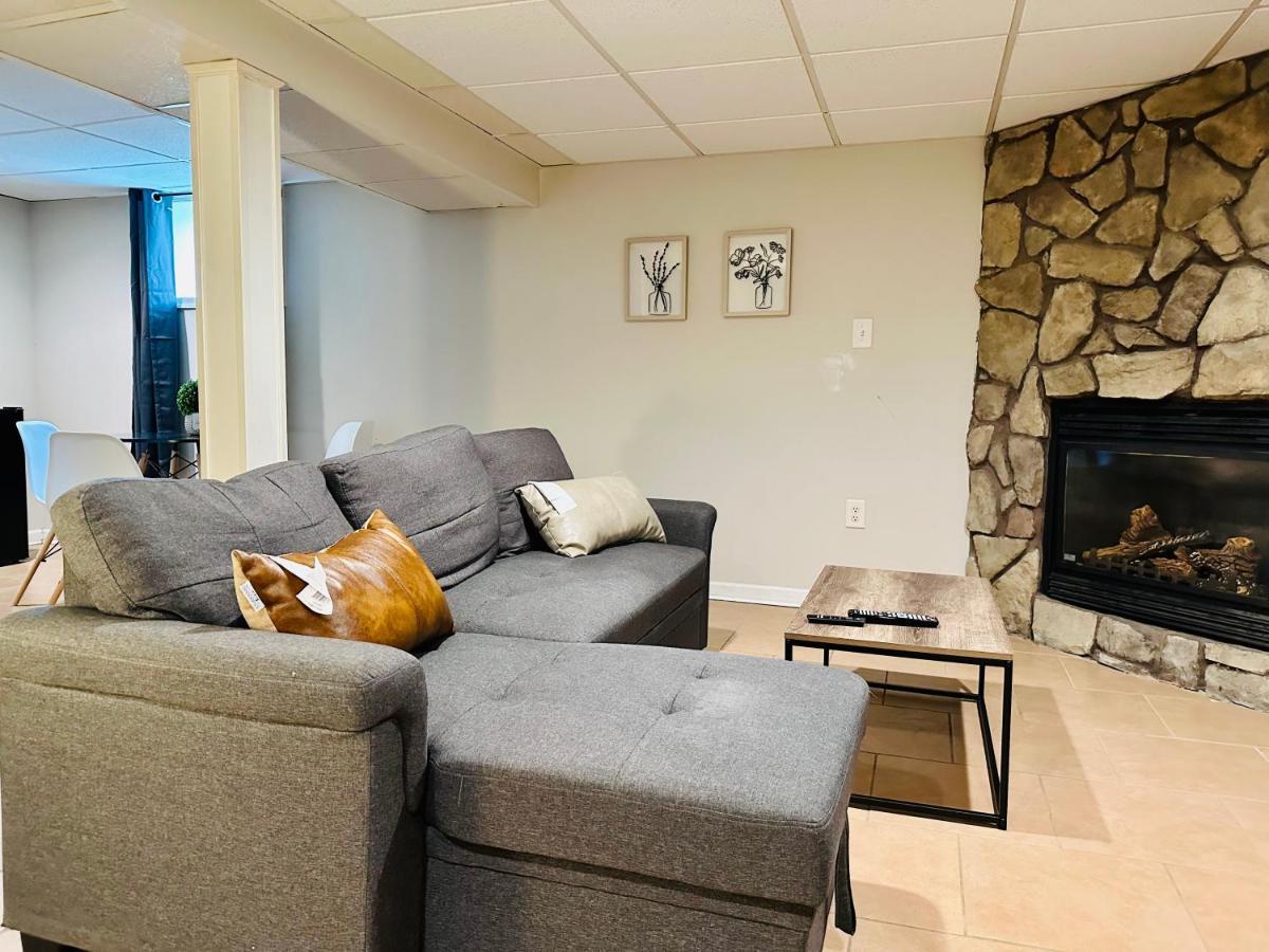 Campu's Basement W/ Private Entrance Cherry Hills Village